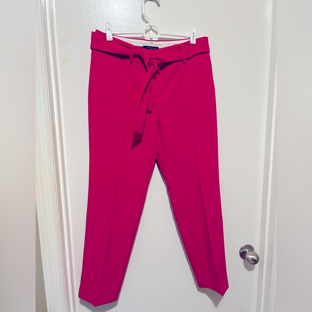 Ann Taylor petite hot pink pants with tie